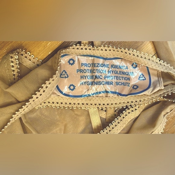 NWT Frederick’s of Hollywood Lola Lee Nude Mesh Teddy, Lace-Up, Garter Straps, S - Picture 11 of 16